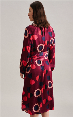 Satijnen jurk met Marimekko print